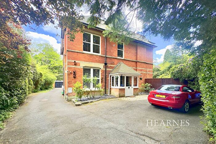 2 Bedroom Apartment For Sale In Brunstead Road, Branksome Gardens, Poole, BH12