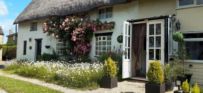1 Bedroom Cottage For Sale In Church End, Ravensden, Bedford, MK44