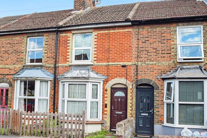2 Bedroom Terraced House For Sale In High Street, Halling, Rochester, ME2