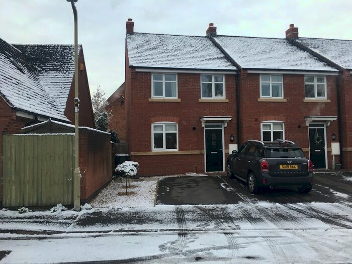 3 Bedroom Terraced House To Rent In Vicarage Close, Syston LE7