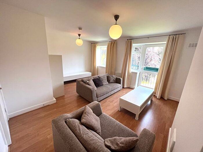 2 Bedroom Flat To Rent In Kielder Square, Eccles New Road, Salford, M5