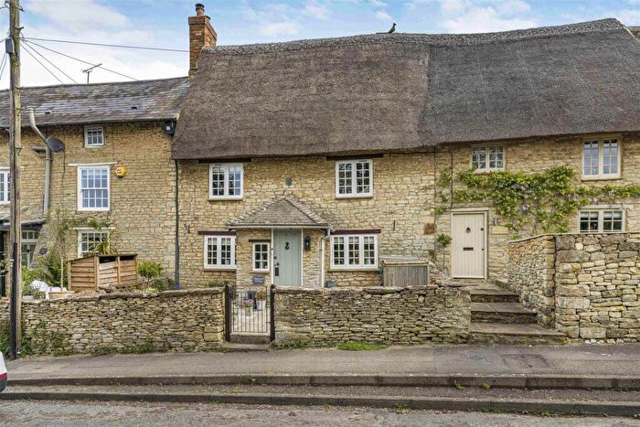 4 Bedroom Cottage For Sale In The Hill, Souldern, Bicester, OX27