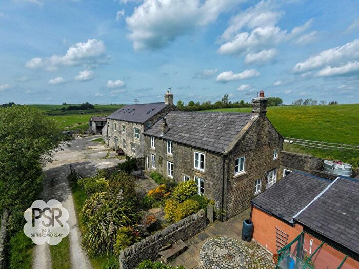 6 Bedroom Farm House For Sale In Castle Edge Road, New Mills, SK22