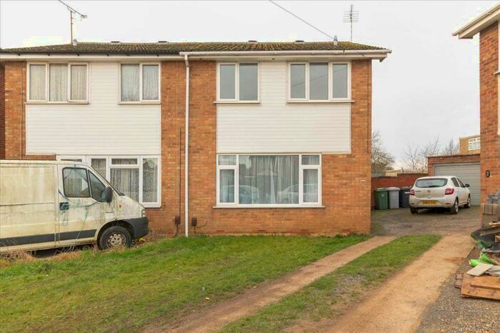 3 Bedroom Semi-Detached House To Rent In Thames Court, Burton Latimer, NN15