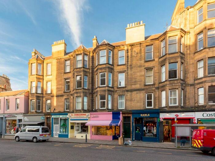 2 Bedroom Flat To Rent In Raeburn Place, Stockbridge, Edinburgh, EH4