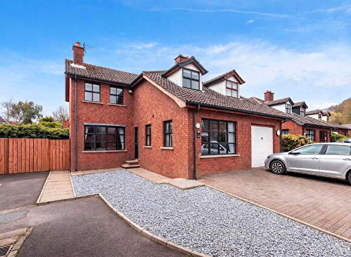 3 Bedroom Semi-detached Villas For Sale In Tweskard Lodge, Belfast, BT4