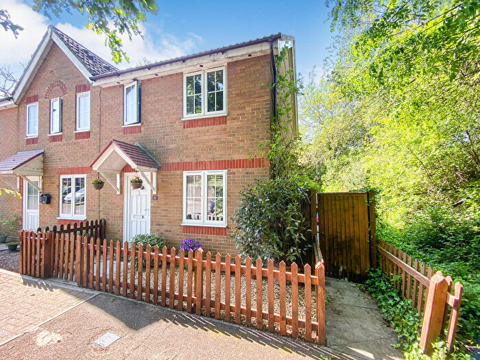 2 Bedroom End Of Terrace House For Sale In Marsh Gardens, Grange Park, Hedge End, SO30