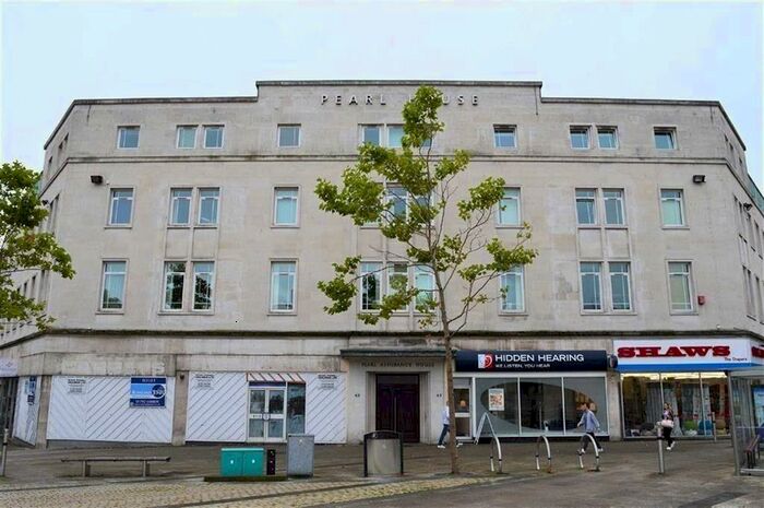 1 Bedroom Apartment To Rent In Princess Way, Swansea, SA1