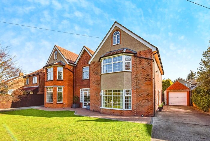 6 Bedroom Detached House For Sale In Wraxhill Road, Street, Somerset, BA16