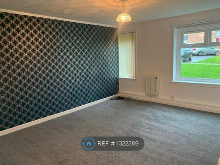 1 Bedroom Flat To Rent In Wilson Place, Stonehouse, Larkhall ML9