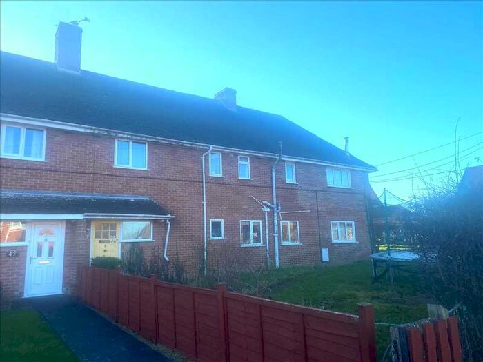 4 Bedroom Semi-Detached House To Rent In Sarum Close, Shipton Bellinger, SP9