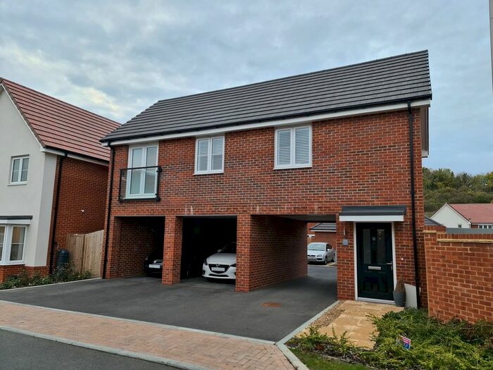 1 Bedroom Maisonette To Rent In Golve Drive, Wayfield, ME5