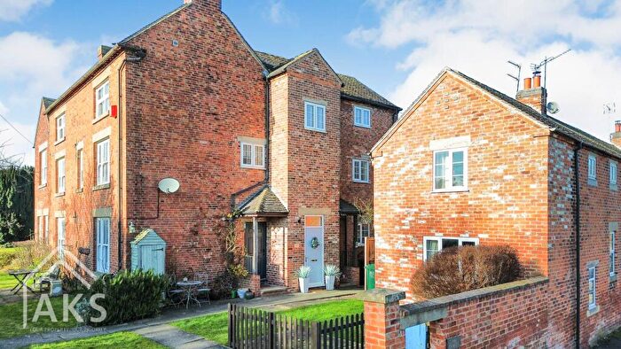 2 Bedroom Apartment For Sale In Boggy Lane, Church Broughton, DE65