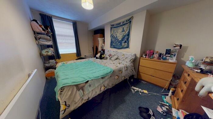 1 Bedroom Flat To Rent In Back Brudenell Mount, Hyde Park, Leeds, LS6