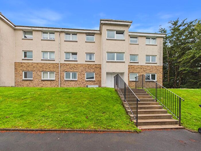 2 Bedroom Flat For Sale In Hawfinch Road, Lesmahagow, ML11