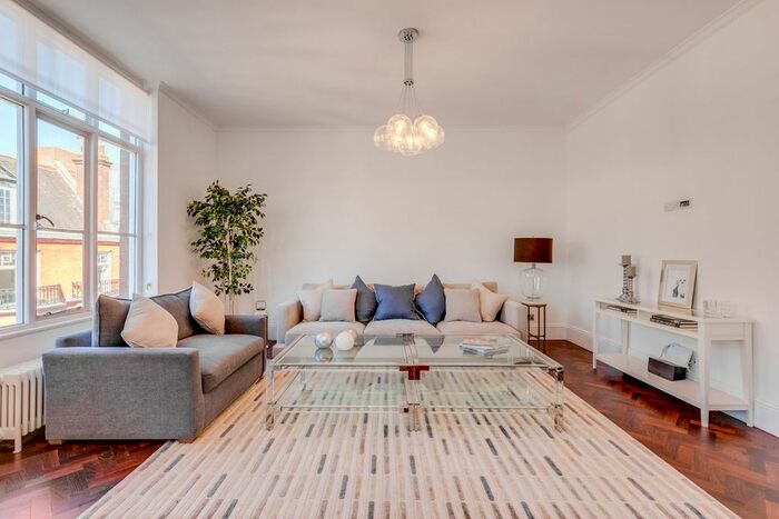 2 Bedroom Flat To Rent In Upper Montagu Street, Marylebone, London, W1H