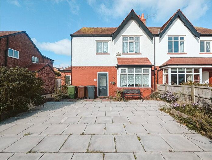 3 Bedroom Semi-Detached House For Sale In Sandon Road, Southport, Merseyside, PR8