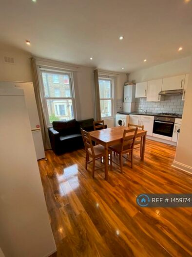 4 Bedroom Flat To Rent In Flaxman Rd, Brixton, SE5