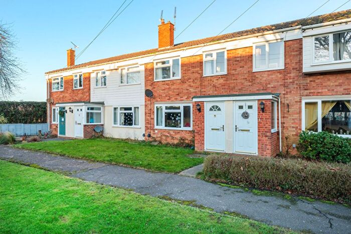 3 Bedroom Terraced House For Sale In Ormesby Road, Badersfield, NR10