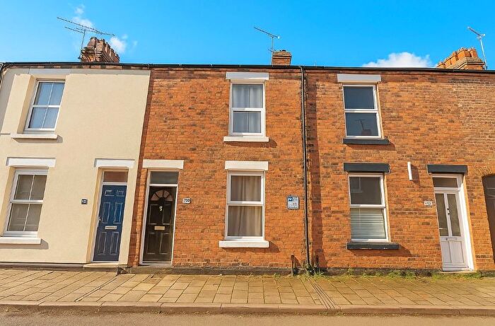 2 Bedroom Terraced House For Sale In Water Tower View, Chester, Cheshire, CH2