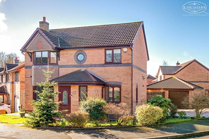 4 Bedroom Detached House For Sale In Crowborough Close, Lostock, Bolton, BL6