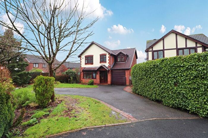 4 Bedroom Detached House For Sale In Goldcrest Way, Biddulph, ST8