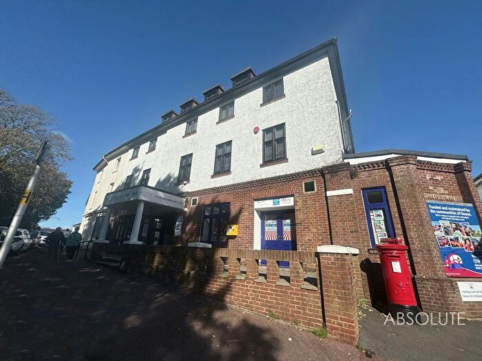 2 Bedroom Flat To Rent In Fore Street, St. Marychurch, TQ1