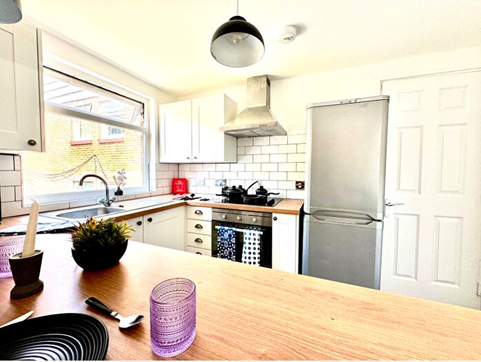 5 Bedroom Terraced House To Rent In Norfolk Park Village, Norfolk Park Road, Sheffield, South Yorkshire, S2