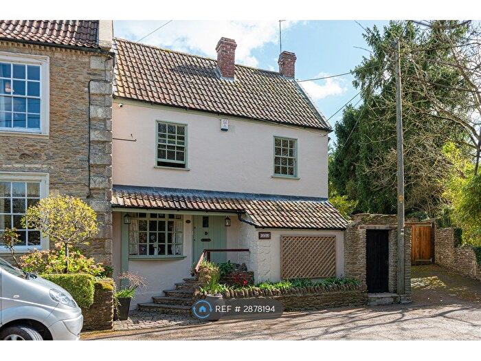 3 Bedroom End Terrace House To Rent In Castle Corner, Frome, BA11