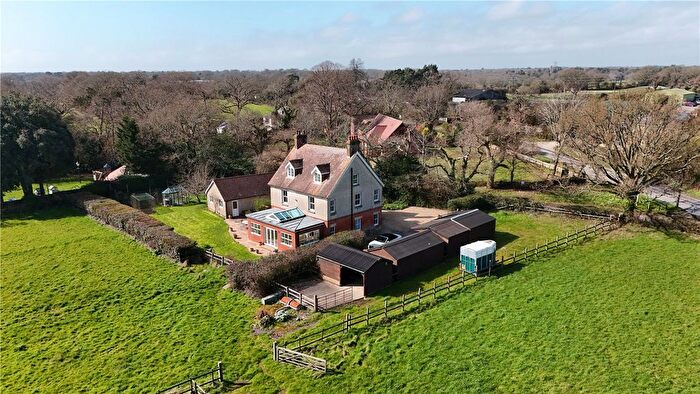 5 Bedroom Detached House For Sale In Vaggs Lane, Hordle, Hampshire, SO41
