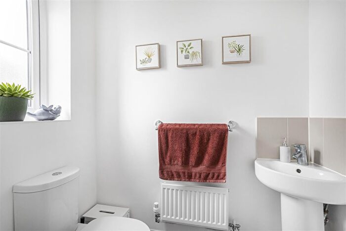 3 Bedroom Terraced House For Sale In Watermans Road, Waterbeach, Cambridge, CB25