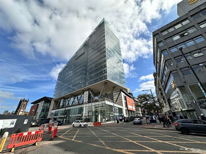 2 Bedroom Apartment To Rent In Deansgate, Manchester, M3