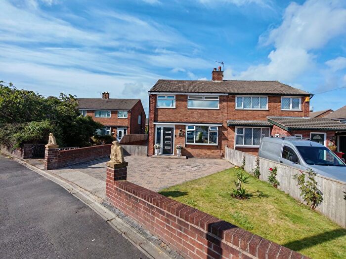 3 Bedroom Semi-Detached House For Sale In Hawes Side Lane, South Shore, FY4