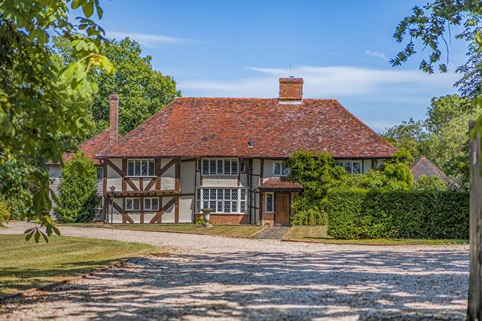 7 Bedroom Detached House For Sale In Woodchurch, Kent, TN26