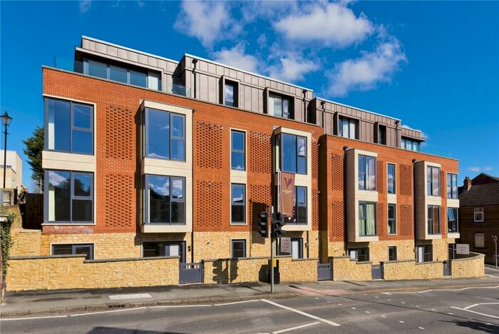 2 Bedroom Apartment To Rent In Queens Place, Denzil Road, Guildford, Surrey, GU2