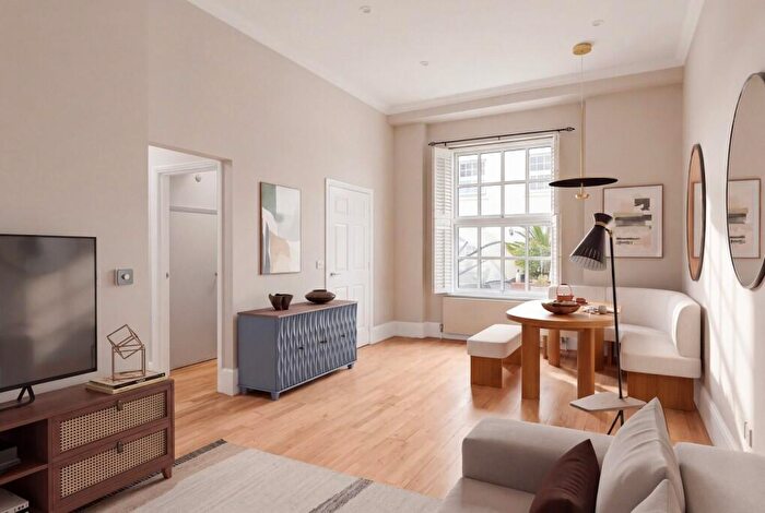4 Bedroom Terraced House To Rent In Redhill Street, Regents Park, NW1