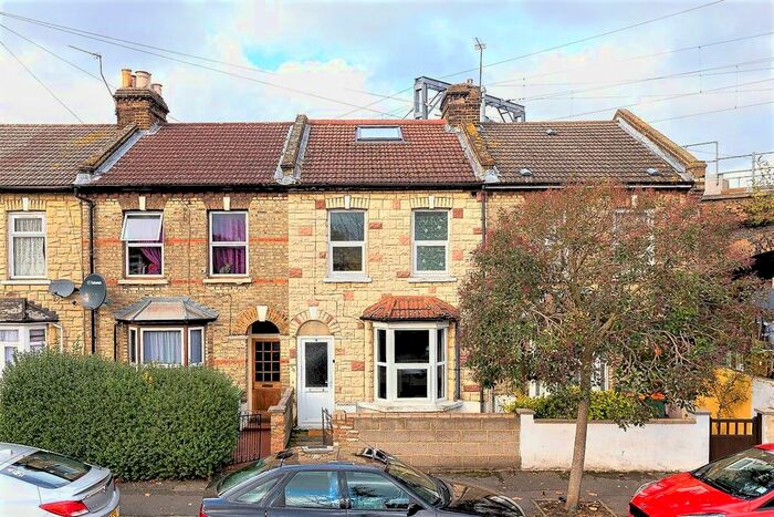2 Bedroom Terraced House To Rent In Stracey Road, Forest Gate, London, London, E7