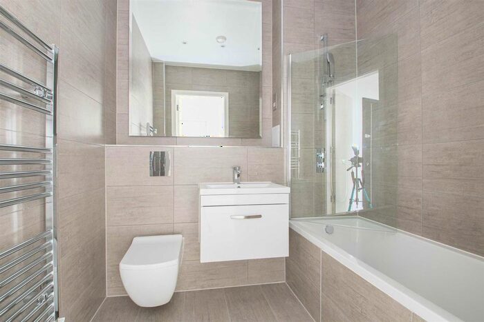 1 Bedroom Flat To Rent In Foxhunter Drive, Linford Wood, Milton Keynes, MK14