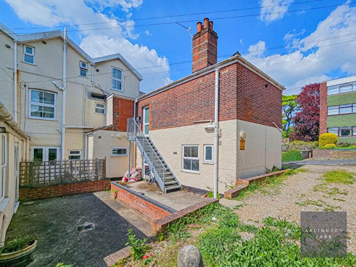1 Bedroom Apartment For Sale In Unthank Road, Norwich, NR2