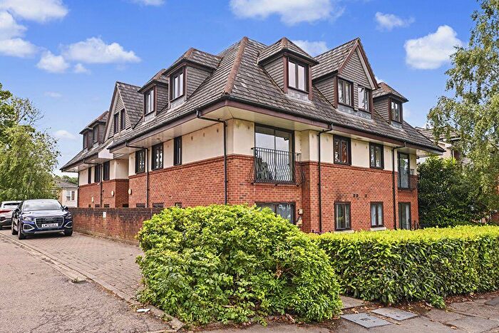 2 Bedroom Apartment For Sale In Queensway, Hemel Hempstead, HP2