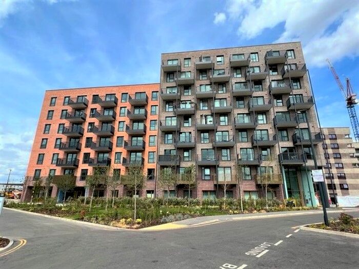 1 Bedroom Flat To Rent In Henry Strong Road, Harrow, HA1