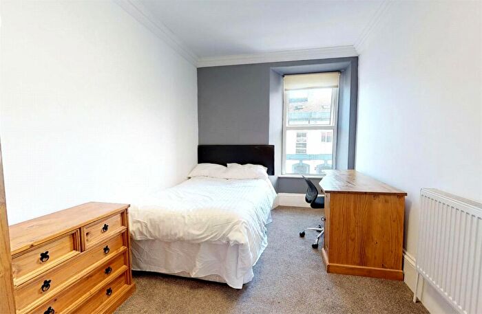 5 Bedroom House To Rent In Hill Park Crescent, Plymouth, Devon, PL4