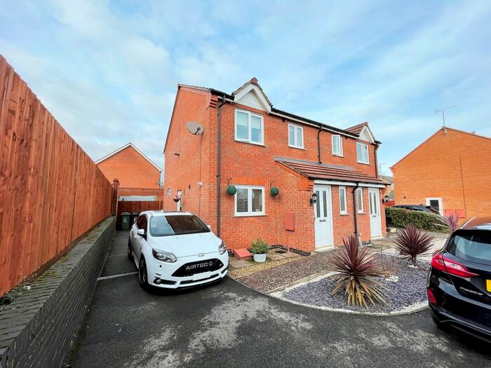 3 Bedroom Semi-Detached House To Rent In Lyveden Way, Corby, NN18