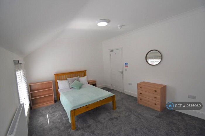 6 Bedroom Terraced House To Rent In Erleigh Road, Reading, RG1