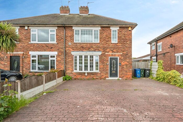 3 Bedroom Semi-Detached House For Sale In Haslemere Grove, Doncaster, South Yorkshire, DN5