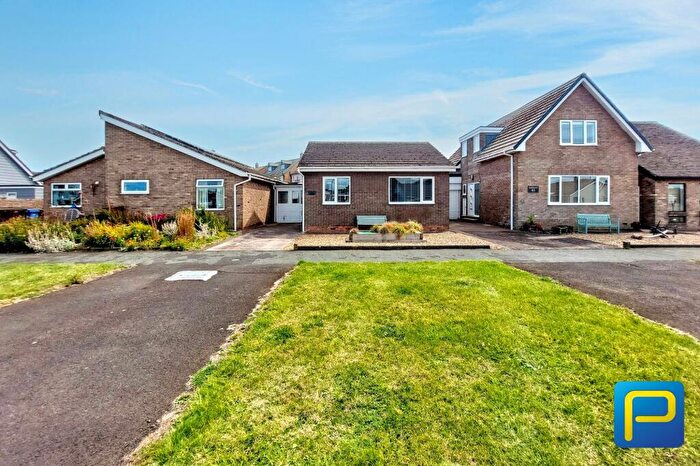 3 Bedroom Bungalow For Sale In Longstone Close, Beadnell, Chathill, Northumberland, NE67