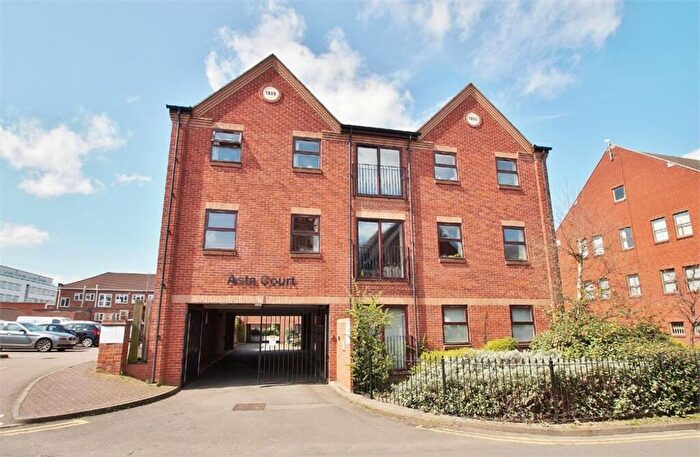 2 Bedroom Apartment For Sale In Chestnut Field, Rugby, CV21
