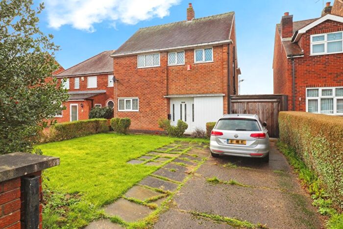 3 Bedroom Detached House For Sale In Nottingham Road, Hucknall, Nottingham, Nottinghamshire, NG15