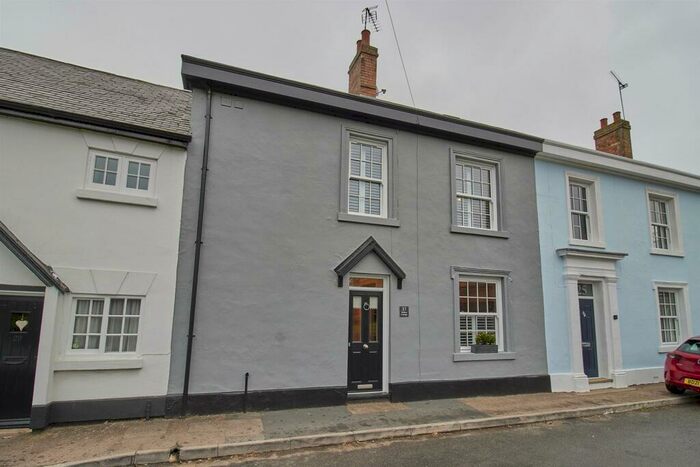 4 Bedroom Cottage For Sale In Desford Road, Thurlaston, LE9