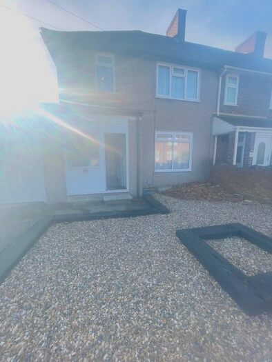 3 Bedroom Terraced House To Rent In Warrington Road, Dagenham, RM8